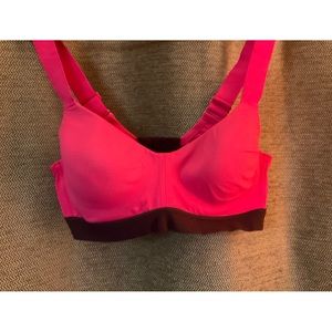Sports Bra 38B